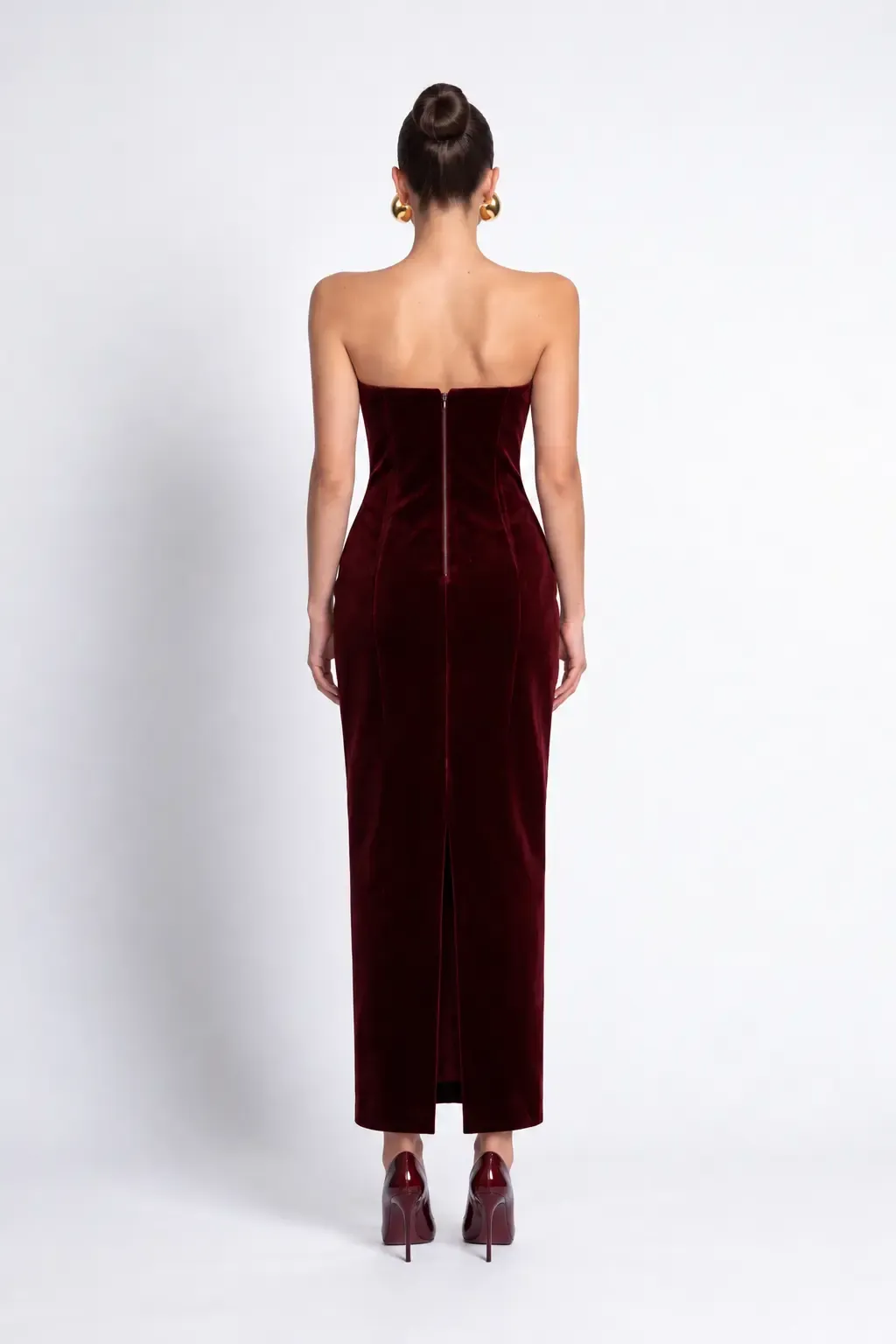 BORDO TÜY DETAYLI KADİFE BODYCON MİDİ ELBİSE