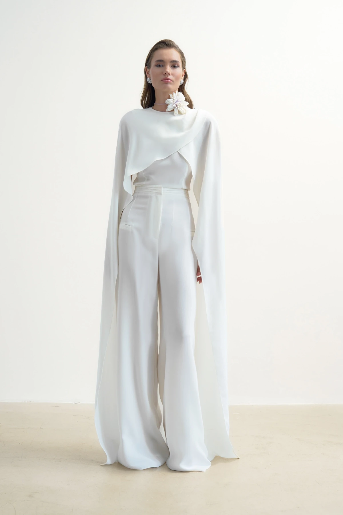OFF-WHITE HIGH-WAISTED TROUSERS