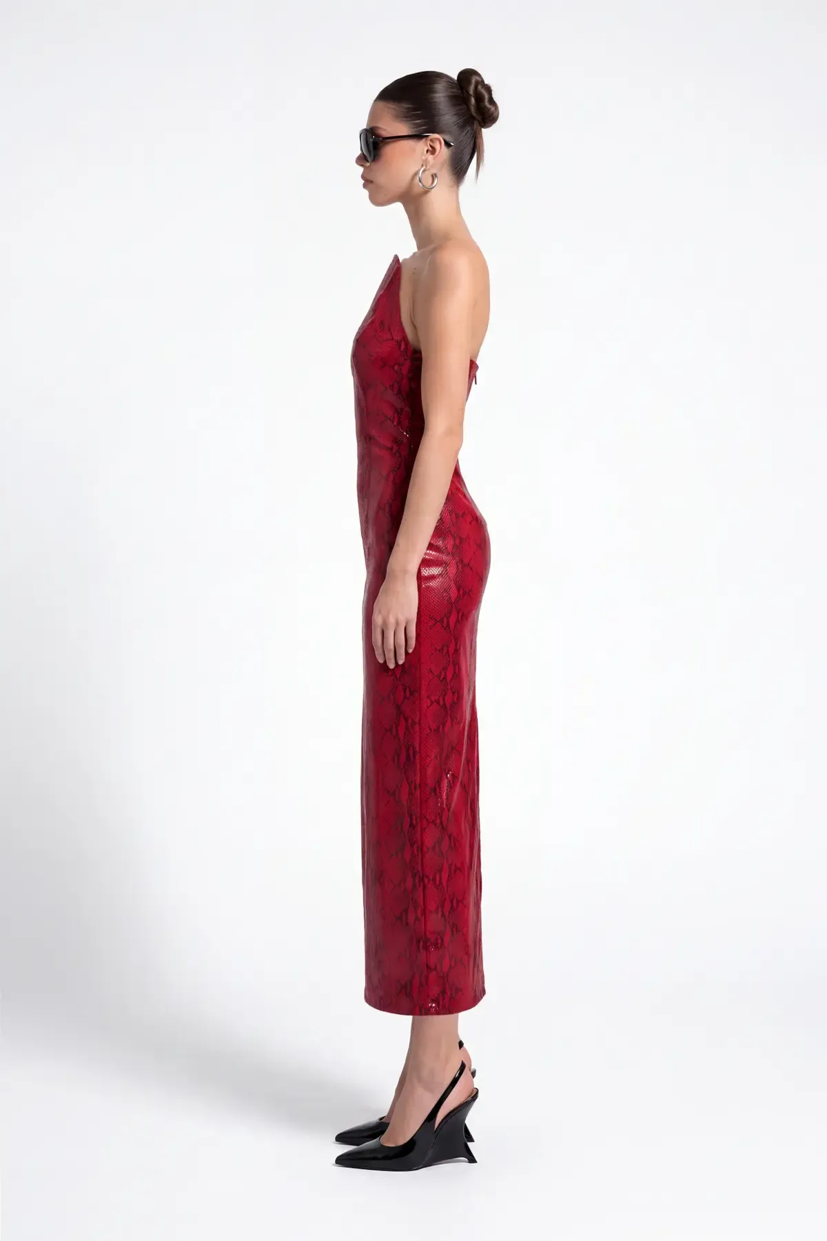 KIRMIZI PiTON DOKULU BODYCON MİDİ ELBİSE
