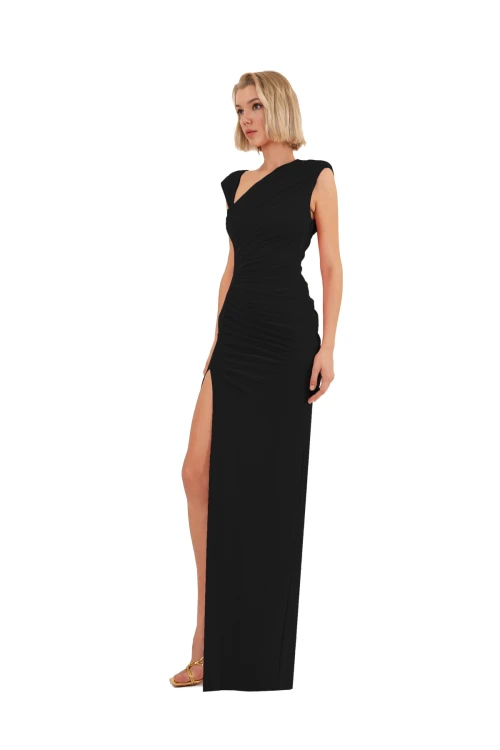 Drape Detaylı Siyah Maxi Elbise