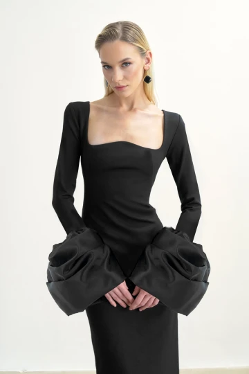 BLACK MIDI DRESS WITH CHEST DETAIL AND PUFFED SLEEVES